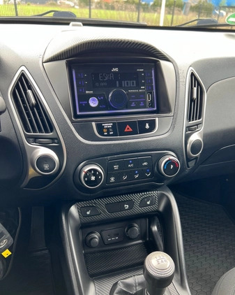 Hyundai ix35 cena 36999 przebieg: 153000, rok produkcji 2011 z Złotów małe 301